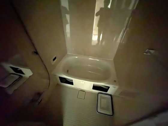 バス・シャワールーム　※別部屋の写真です