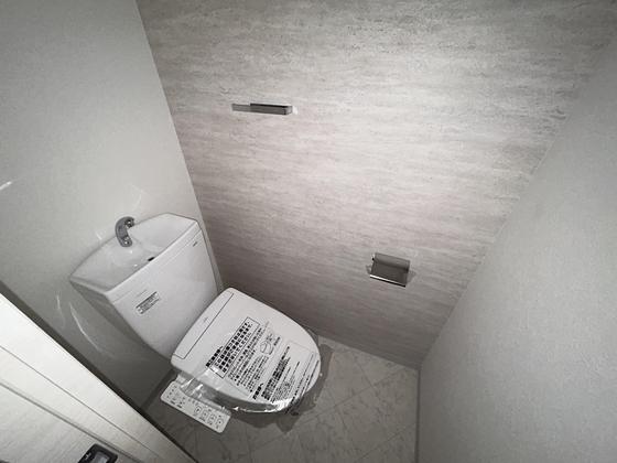 トイレ　※別部屋の写真です