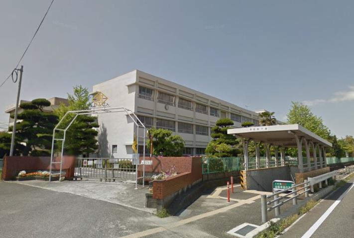 小学校　恩田小学校（小学校）まで810m