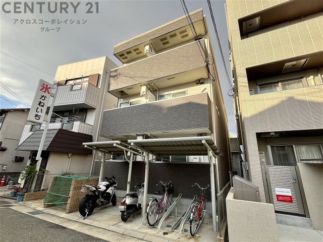 建物外観　敷地内に駐輪場があります！