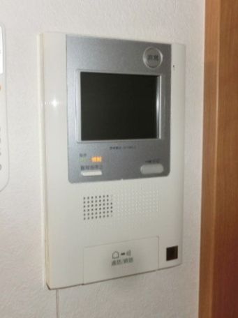セキュリティ　☆モニター付きインターホン☆