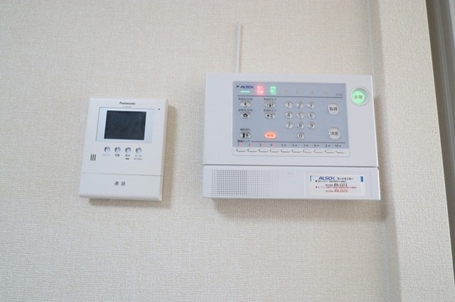 セキュリティ　参考写真（同建物別部屋のものです）