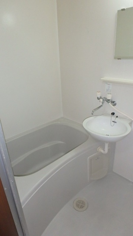バス・シャワールーム　図面と現状に相違がある場合には現状を優先
