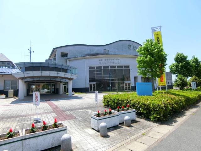 図書館　アスピアやましろ（図書館）まで1200m