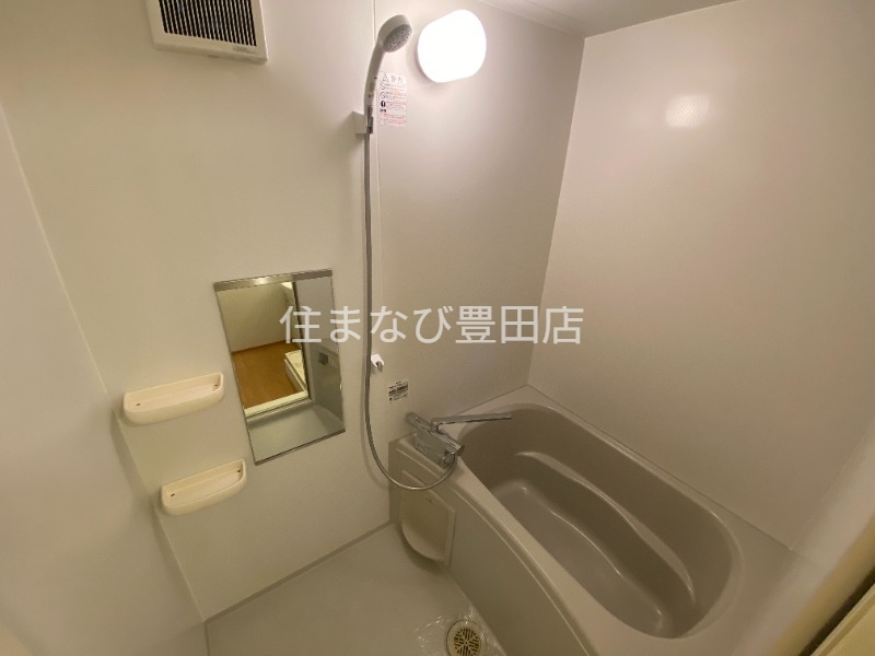 バス・シャワールーム　同型タイプ