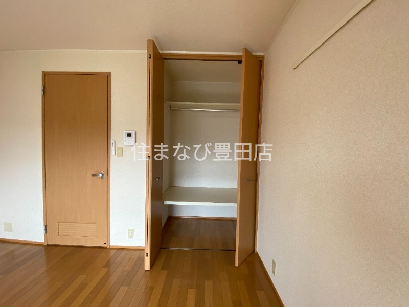 収納　同型タイプ