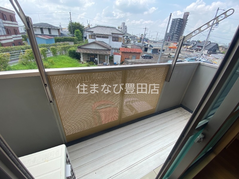 バルコニー　同型タイプ