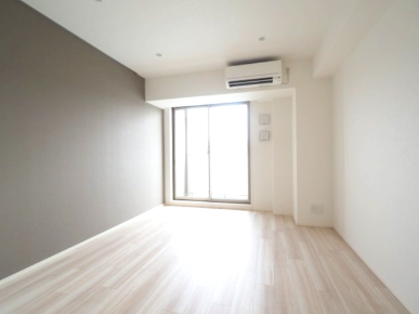 居室・リビング　※別部屋参考写真