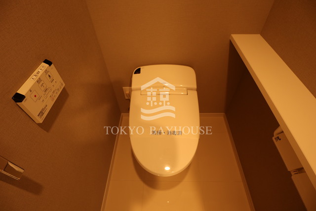 トイレ　※別部屋参考写真