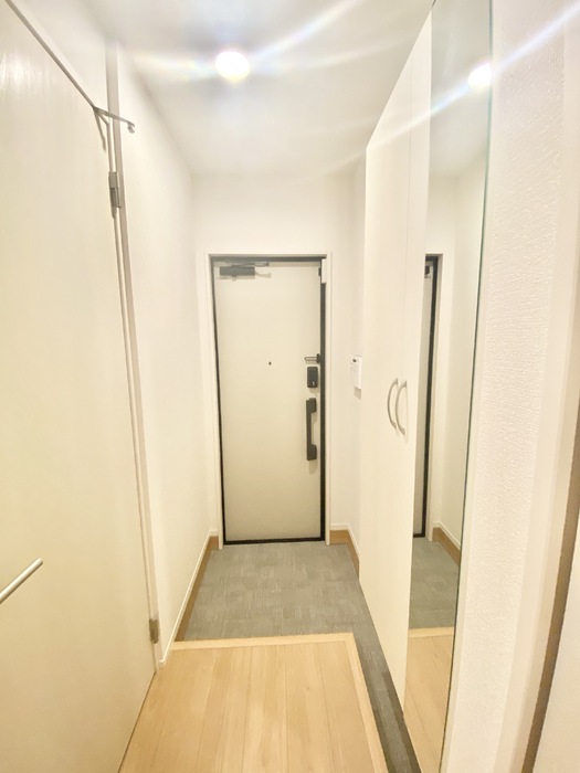 玄関　Maison du espoir　玄関