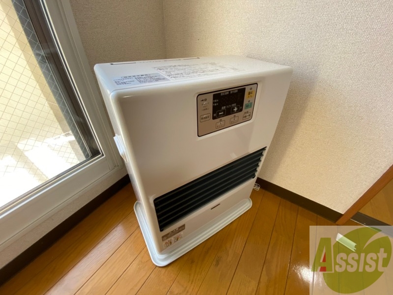 その他設備　灯油暖房です。札幌の寒い冬もこれで大丈夫！
