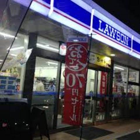 コンビニ　ローソン姫路車崎3丁目店（コンビニ）まで607m