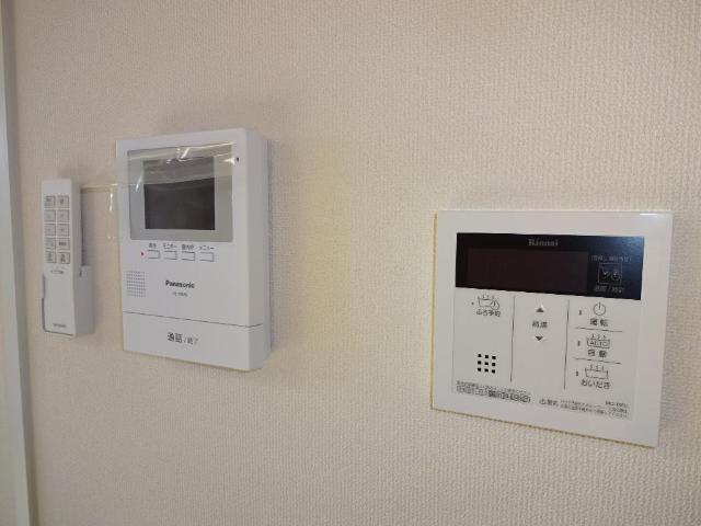 セキュリティ　カメラ付インターホン（イメージ）