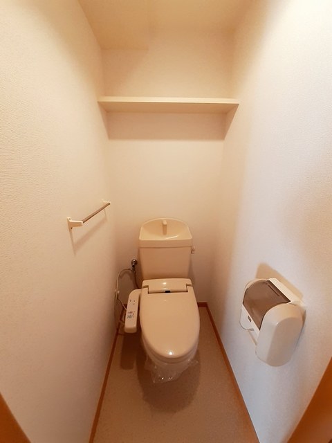 トイレ　図面と現状に相違がある場合には現状を優先