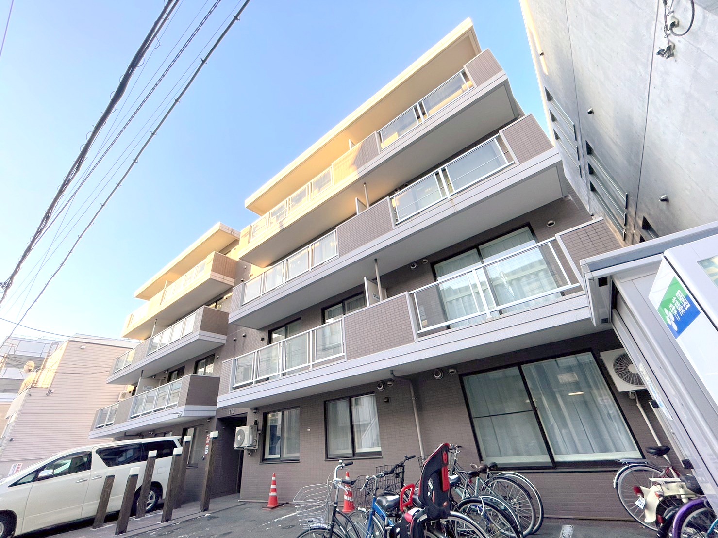 建物外観