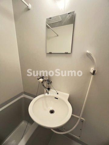 洗面設備　使いやすい洗面所です