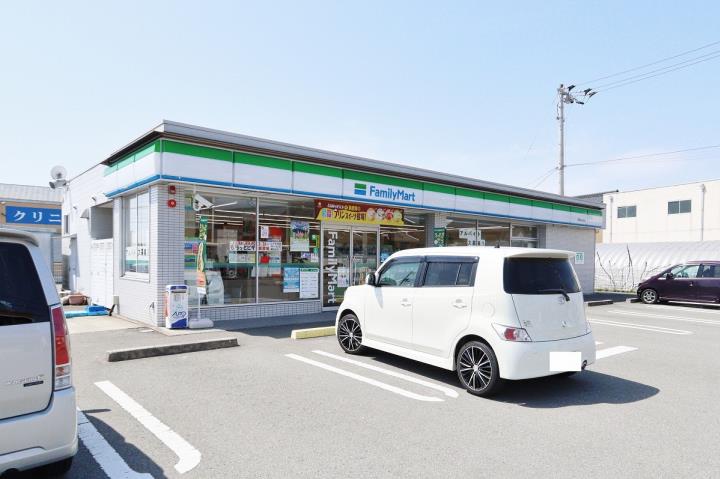コンビニ　ファミリーマート松茂笹木野店（コンビニ）まで429m