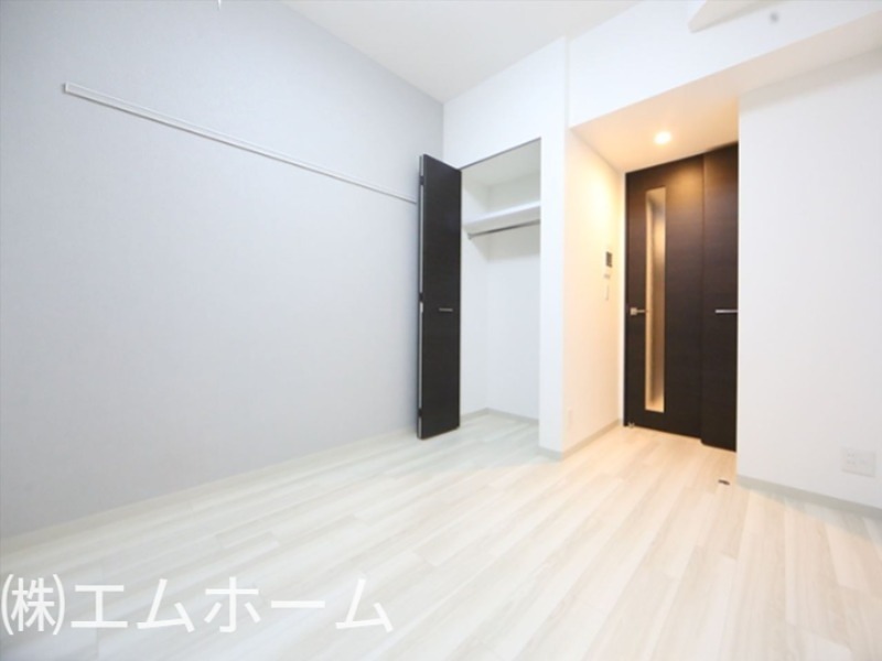 その他部屋・スペース　洋室6帖　クローゼット（収納充実してます）