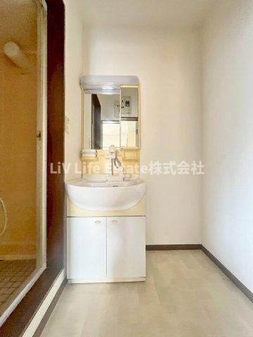 洗面設備　同仕様写真