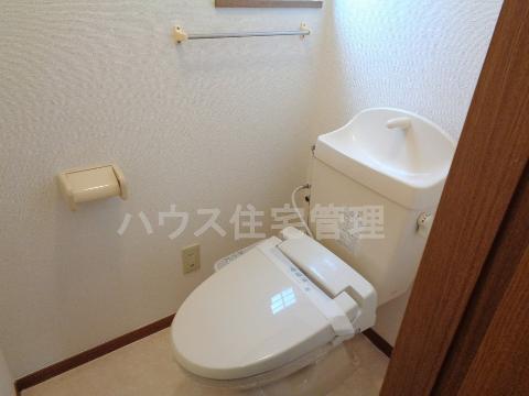 トイレ　シャワー付トイレ