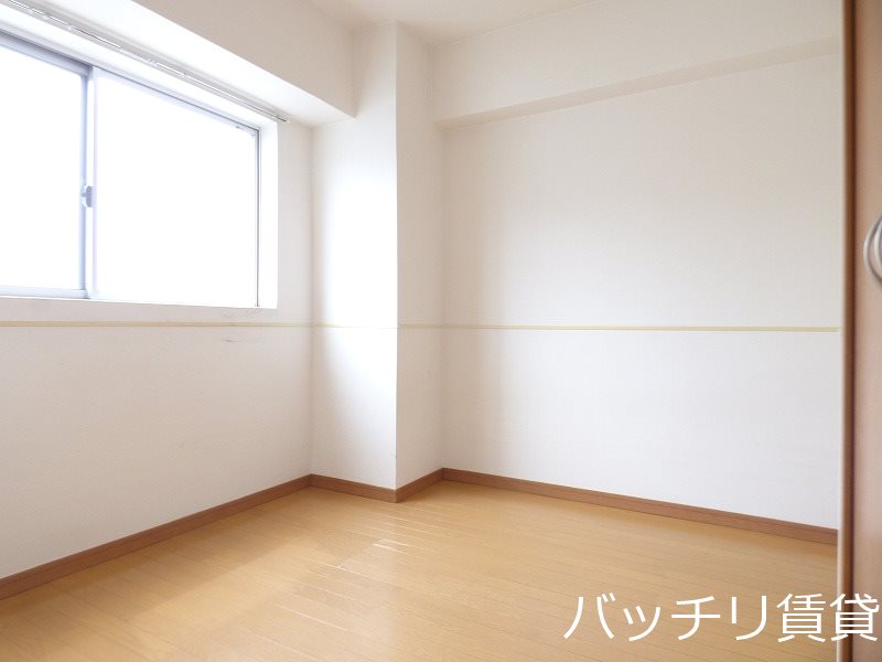 その他部屋・スペース　画像は別号室の為、現状優先になります。