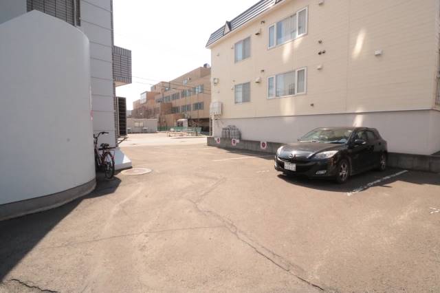 駐車場　駐車場！