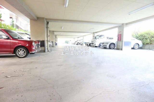 駐車場　敷地内駐車場あり◎