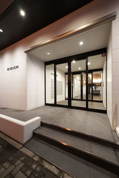 エントランス　名古屋で一番初期費用の安い賃貸専門の不動産会社です(^^)
