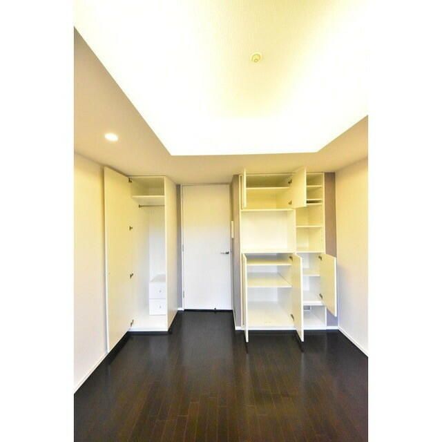 収納　写真は同タイプ住居です。