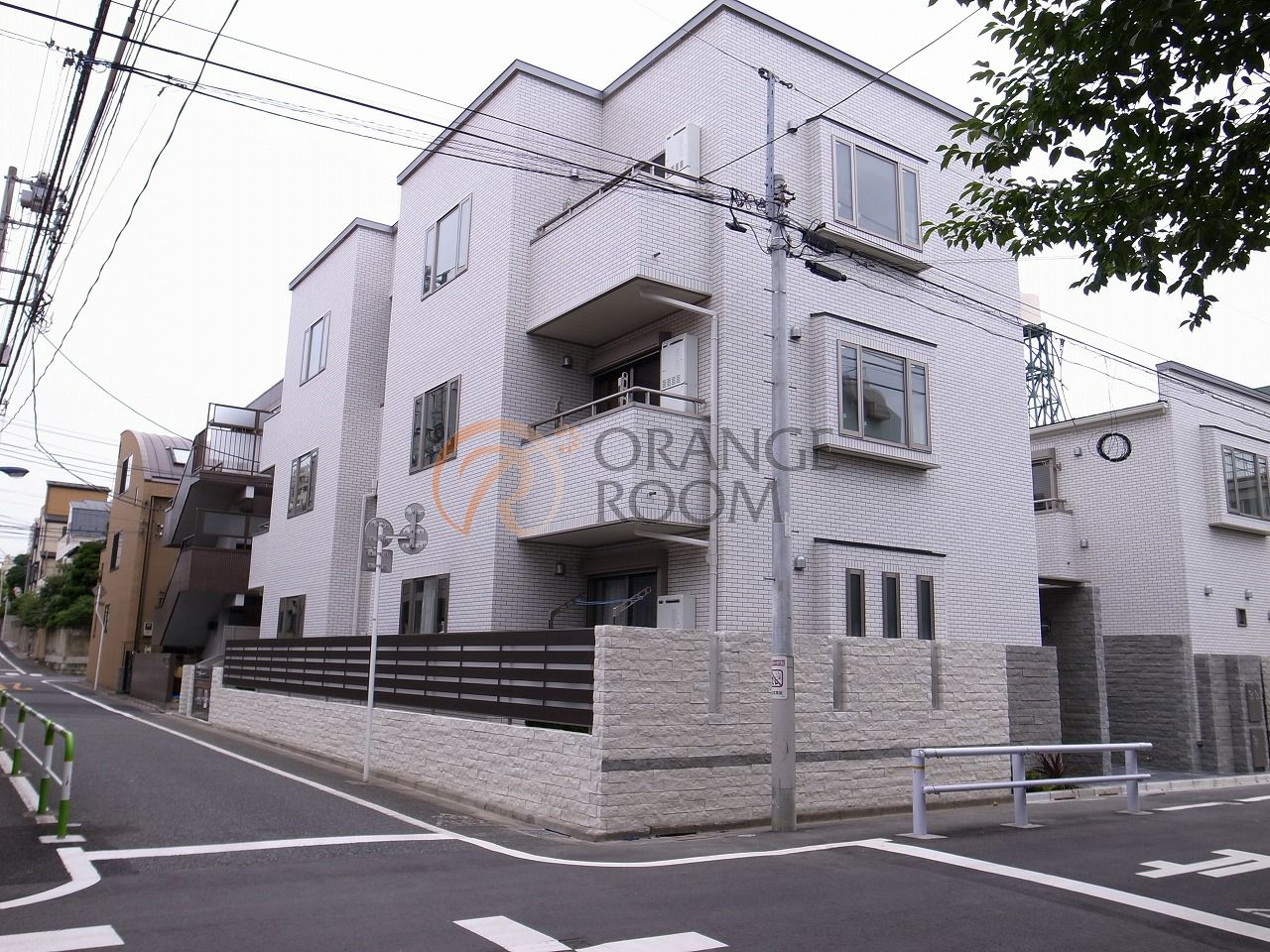 建物外観　ドルフベルク大塚