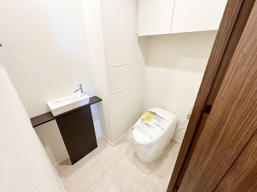 トイレ　別部屋参照写真
