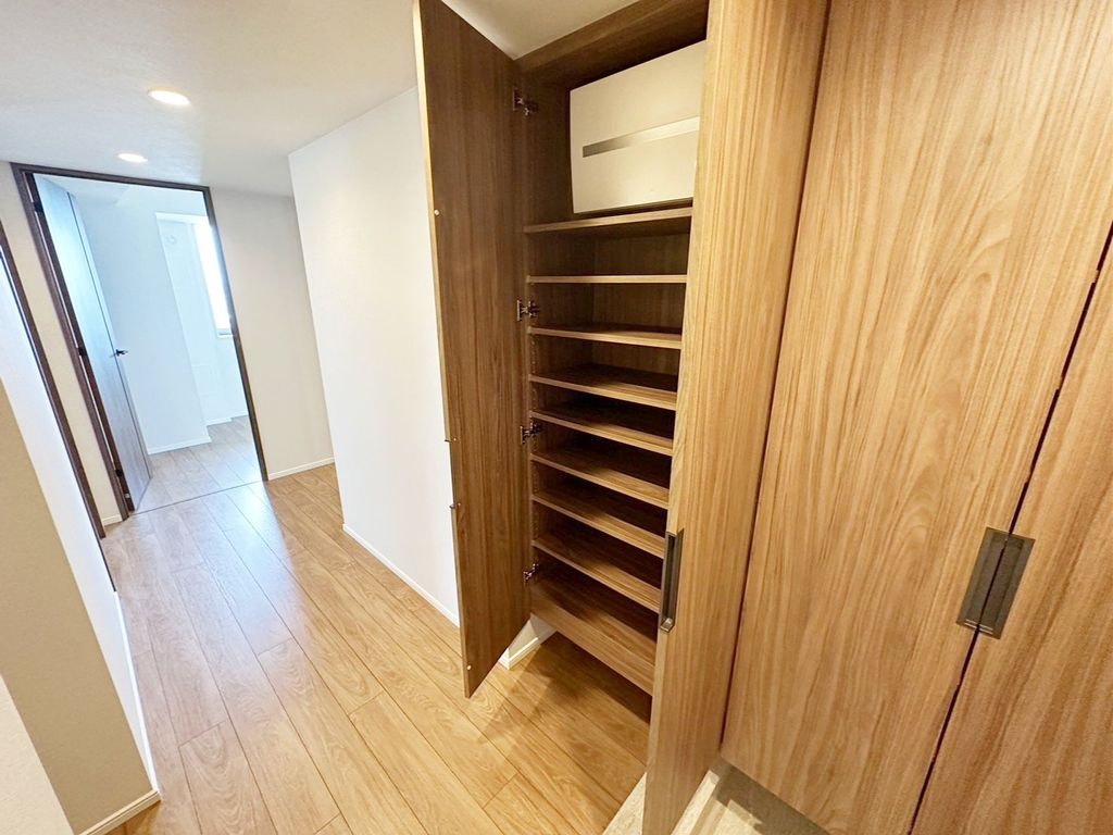 収納　別部屋参照写真