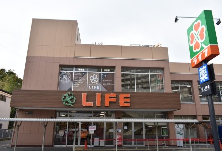 スーパー　ライフ東向島店（スーパー）まで437m