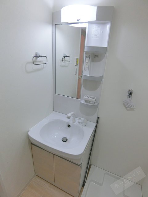 洗面設備　同施工会社、同一仕様のお写真です。