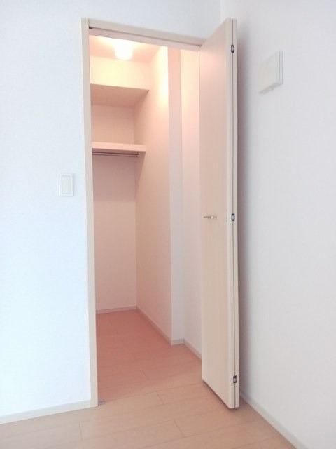 収納　図面と現状に相違がある場合には現状を優先