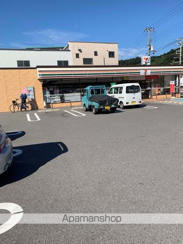 コンビニ　セブン－イレブン海南下津町店（コンビニ）まで2187m