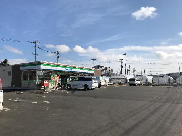 その他　ファミリーマート若林荒井店（その他）まで374m