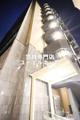 建物外観　シンプルで洗練されたデザインが毎日の暮らしに心地よさをプラス