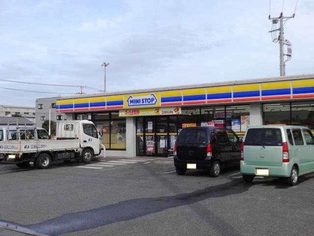 その他　ミニストップ木更津中里店（その他）まで637m