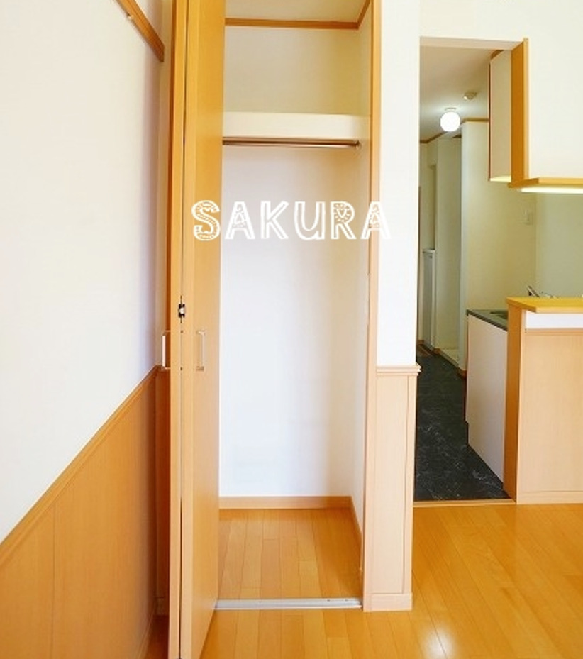 収納　お荷物の多い方でも安心のクローゼット付き♪