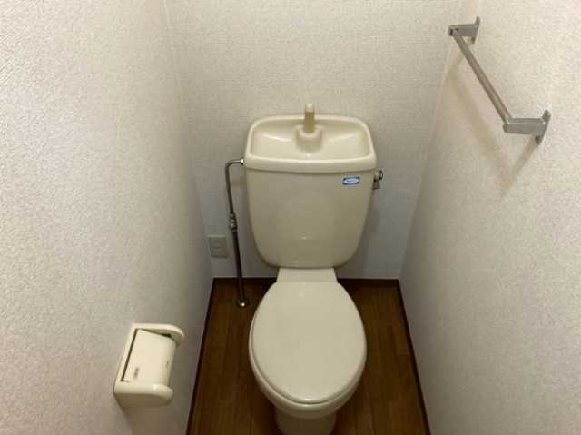 ヴィラペトルのトイレ写真