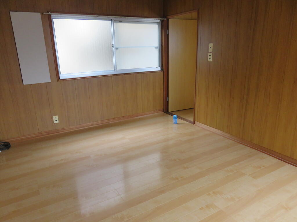 忠隈一戸建の内装写真