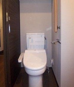 トイレ　清潔なトイレ！