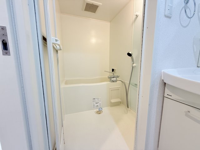 バス・シャワールーム　同一タイプです。