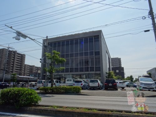 銀行　中国銀行岡山西支店（銀行）まで587m