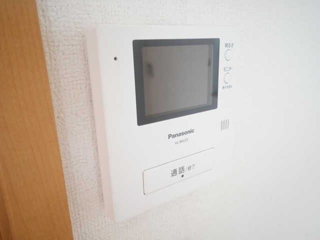 セキュリティ　★モニタ付きインターホンでセキュリティ面も安心ですね★