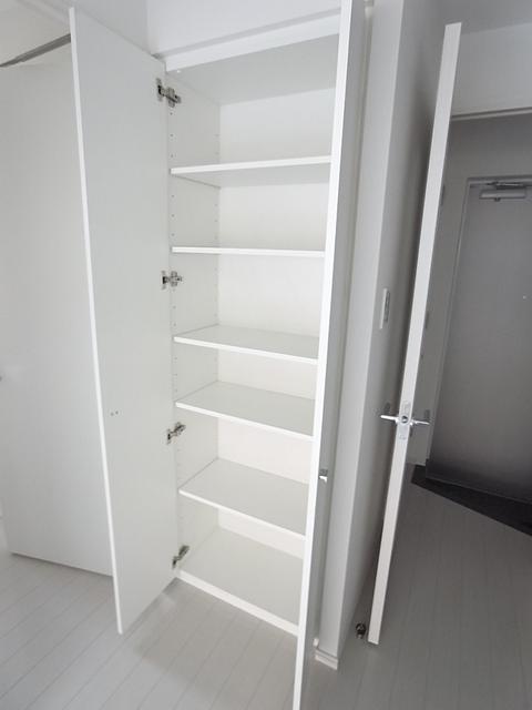 収納　収納　他号室　同施工参考写真