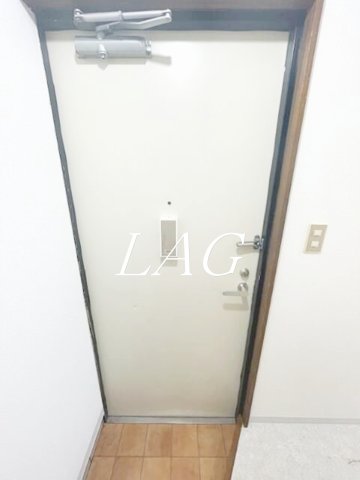 玄関　玄関です。