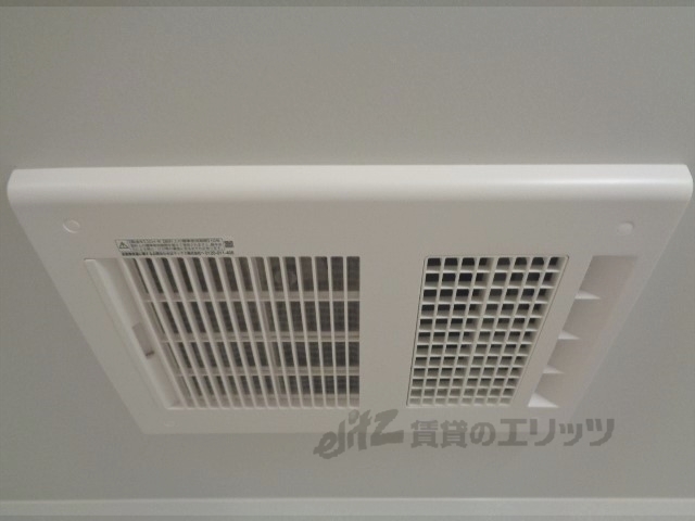 その他設備　浴室乾燥機