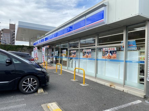 コンビニ　ローソン 天白大根町店（コンビニ）まで371m